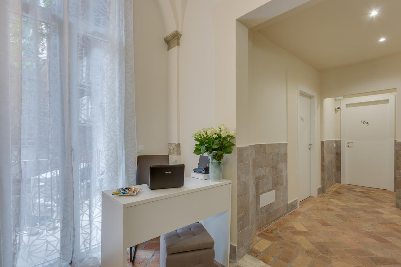 Navona Charme Suite Рим Экстерьер фото
